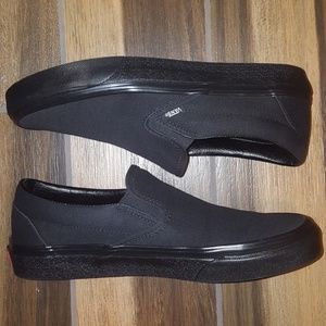 BRAND NEW Men's Black Vans Slip On Shoes